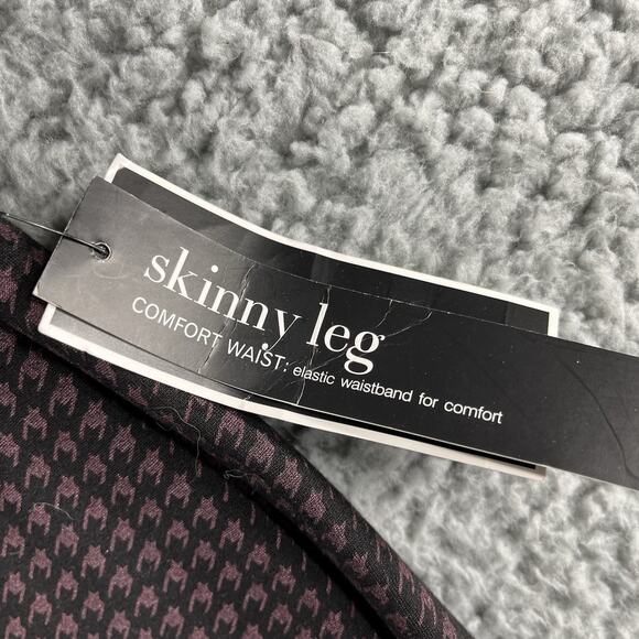 ALFANI PANTS WOMENS 18W PLUS RED BLACK SKINNY LEG COMFORT WAIST 40x29 NWT NEW - Picture 3 of 12